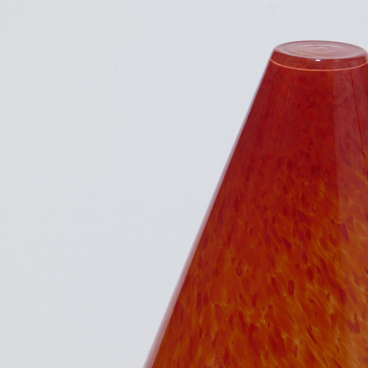 Candeeiro de mesa GEOMETRIC Cone Vermelho