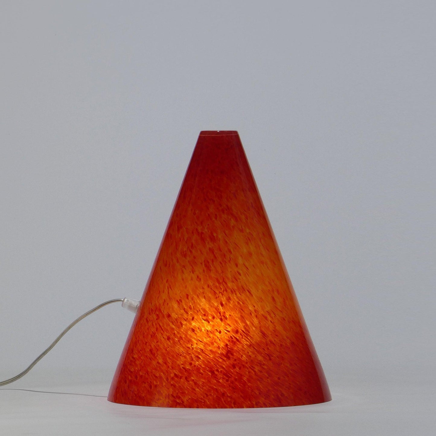 Candeeiro de mesa GEOMETRIC Cone Vermelho